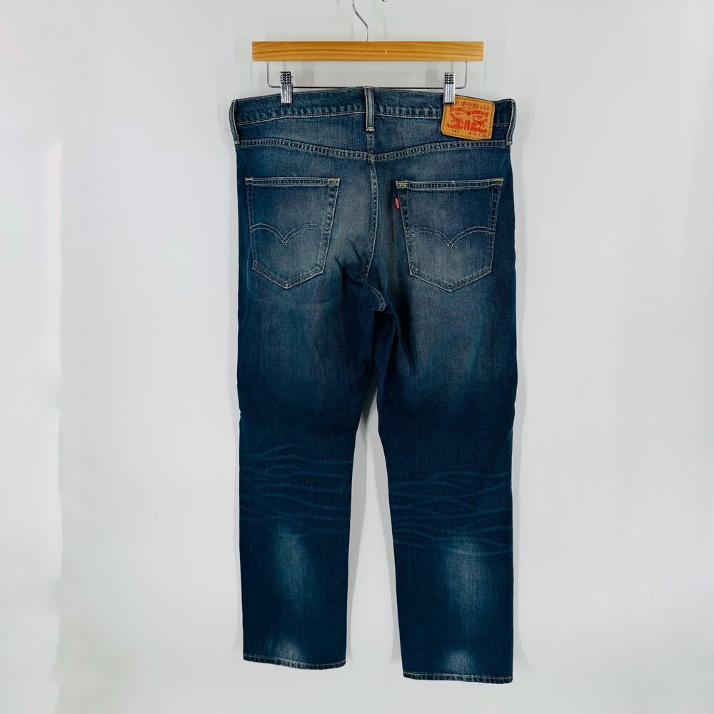 Levi’s 541 Athletic Fit Men’s Jeans 34x30 Dark Wash Stretch Denim Casual Classic - Picture 2 of 5